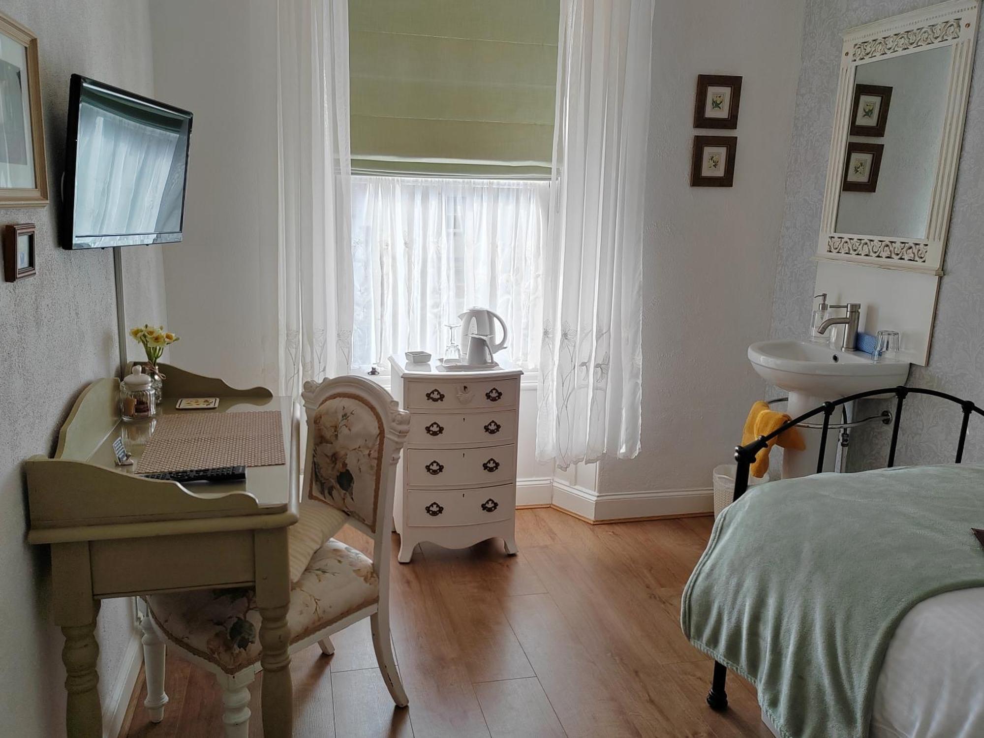 Puddle Duck Lodge - Adults Only Bowness-on-Windermere Rom bilde